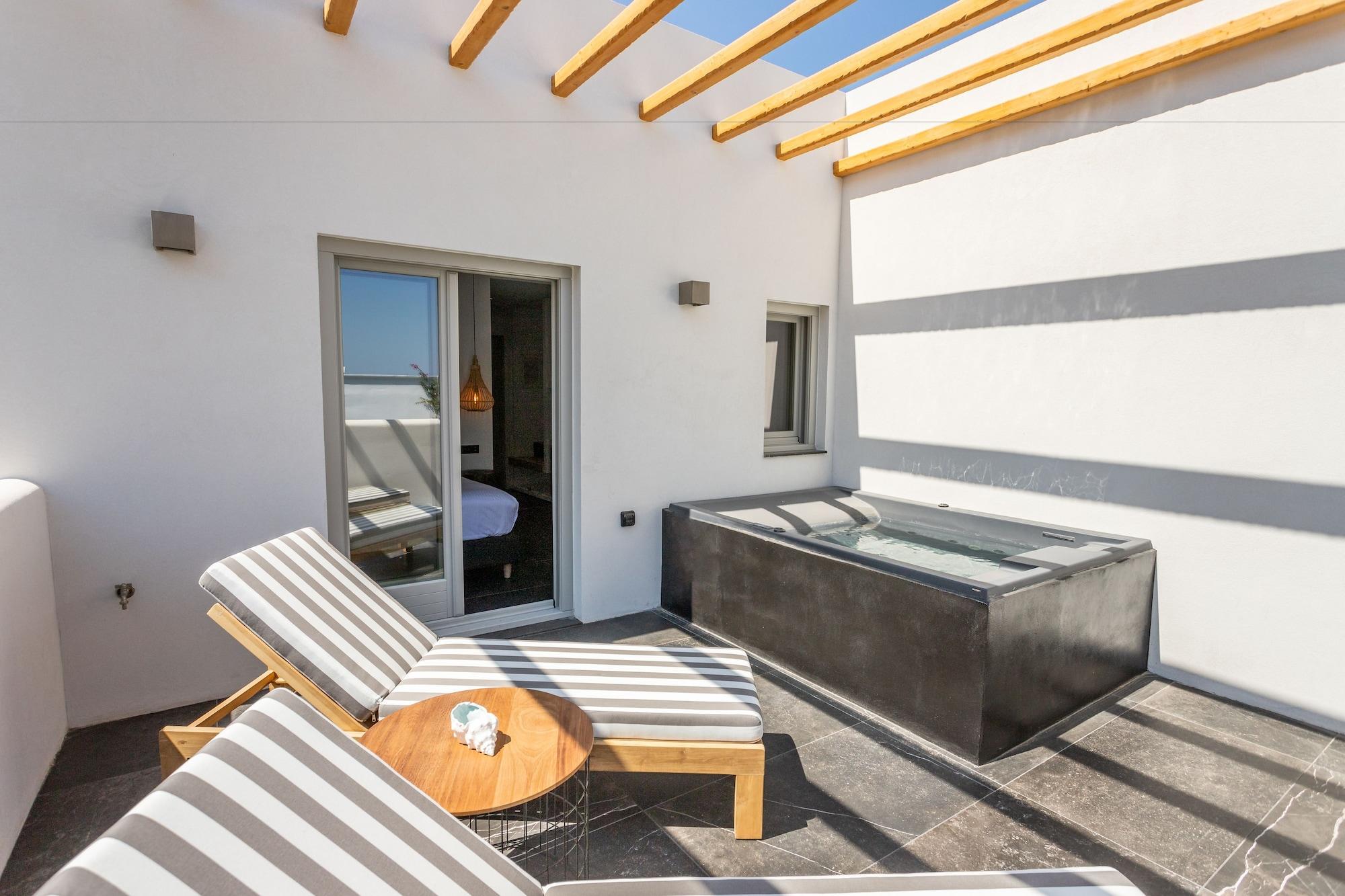 Aegean Gem Otel 4*