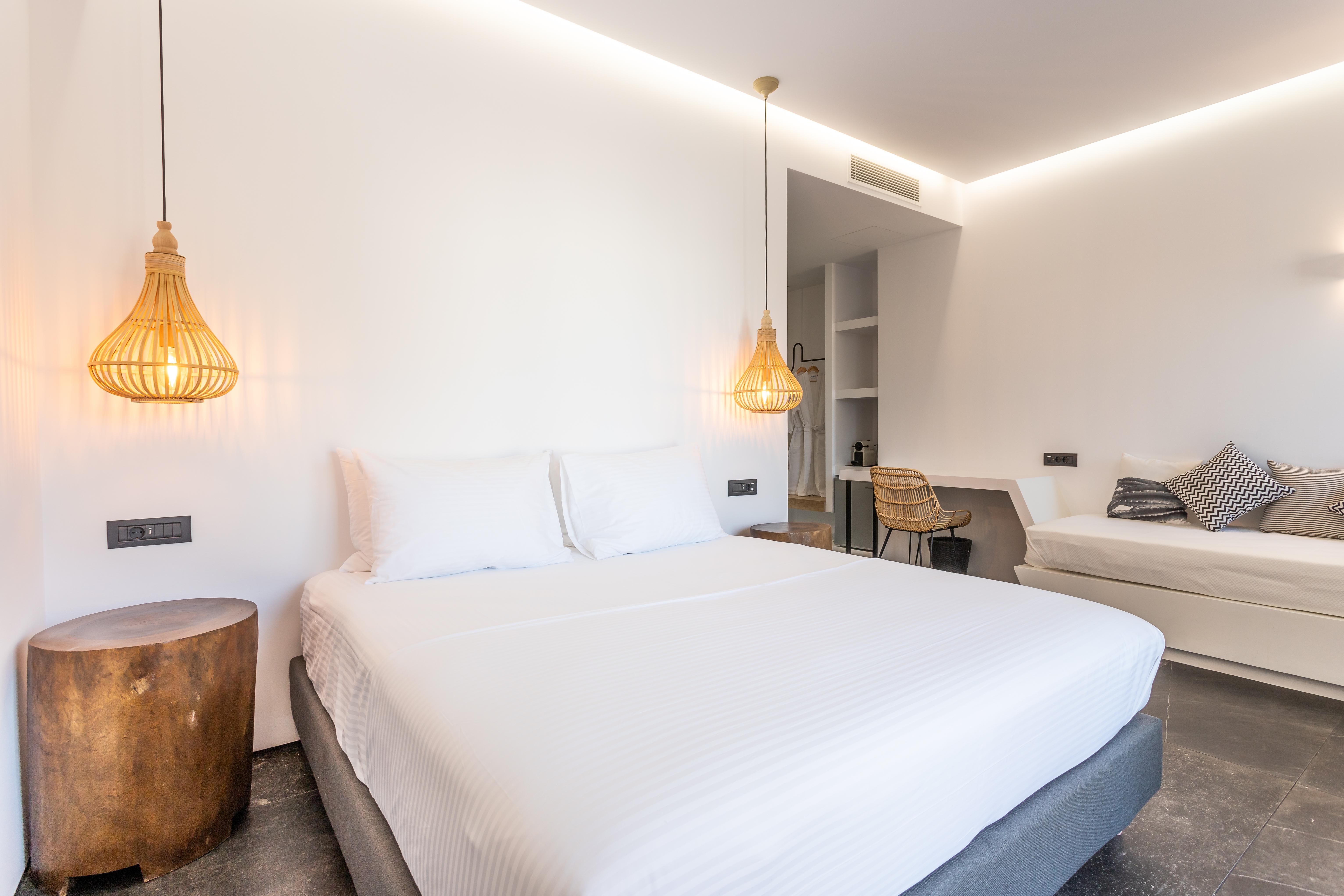 Aegean Gem Kamari (Santorini)
